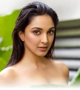 অভিনেত্রী কিয়ারা আদবাণী