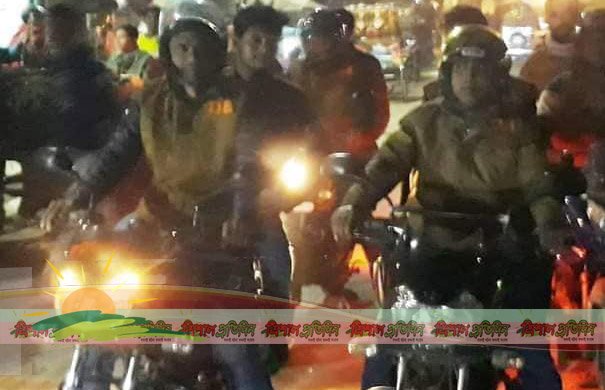 জেলা গোয়েন্দা পুলিশ ময়মনসিংহ নগরের বিভিন্ন রোডে মোটরসাইকেল মহড়া