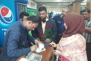ভালুকায় খাবারের দোকানে ভাম্যমাণ আদালতের অভিযান