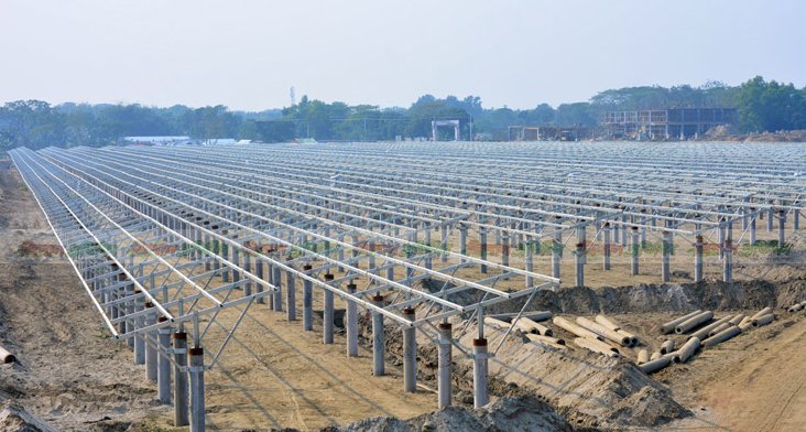 ময়মনসিংহে দেশের সর্ববৃহৎ সৌর বিদ্যুৎ প্রকল্প