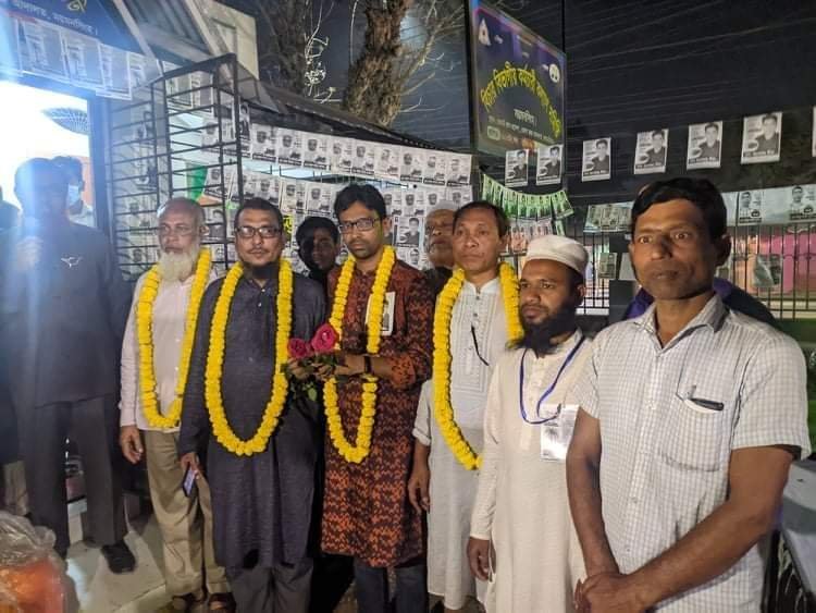 received_213673410493376