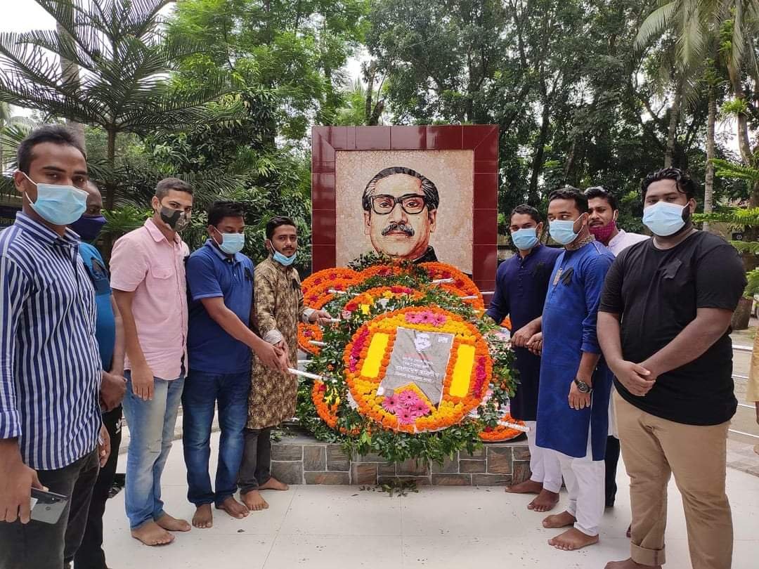 received_2978200945785301