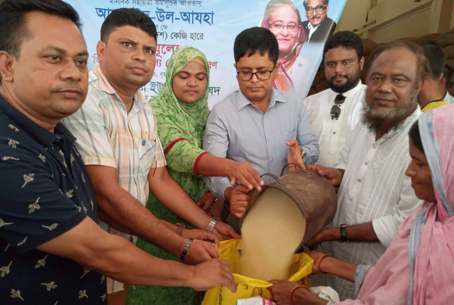 ঘাগড়ায়  ভিজিএফ বিতরণ কর্মসুচীর উদ্ভোধন