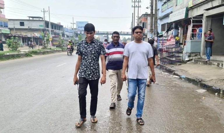মহাসড়কের ত্রিশাল অংশে থ্রী হুইলার বন্ধে - ওসি মাইন উদ্দিন