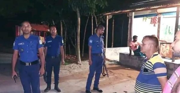 পরানগঞ্জে জুয়ার বোডে পুলিশের হানা