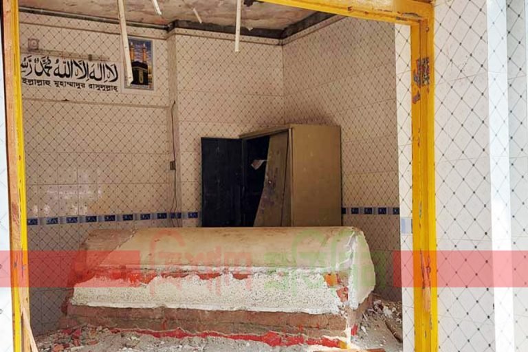 শাহ সুফি সৈয়দ কালু শাহ (রাঃ)-এর মাজার