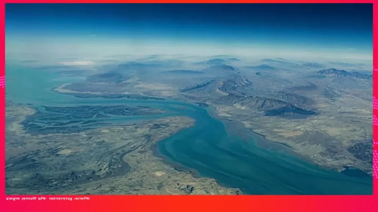 হরমুজ প্রণালী ইস্যুতে ৪৮ ঘণ্টার আল্টিমেটাম: ডোনাল্ড ট্রাম্প-এর হুমকির জবাবে ইরানের পাল্টা সতর্কতা