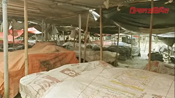দোকানপাট বন্ধ